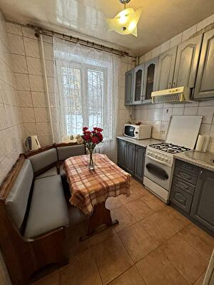 Киев, Уманская ул., 23/9