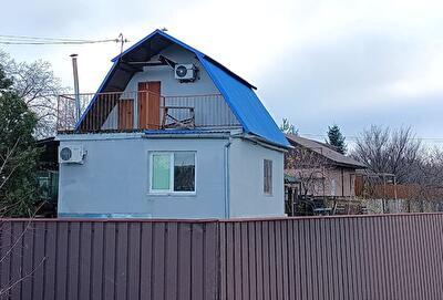 Серебристый пер.