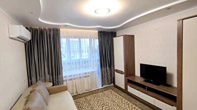 Днепр, Александра Поля просп.