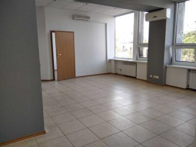 Євгена Сверстюка вул., 11б