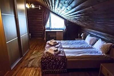 Киево-Святошинский район, с. Ходосовка, Олімпійська, 1