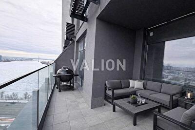 Днепровская наб., 15д