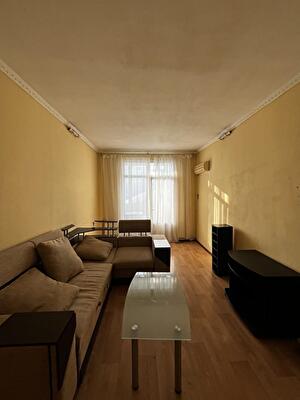 Межигірська вул.