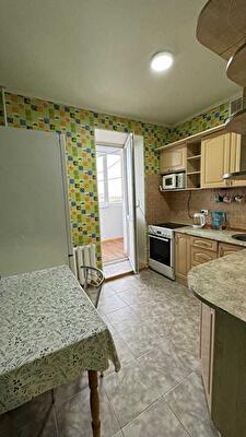 Киевская обл., Броварской район, г. Бровары, Олімпійська, 8Б