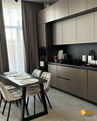 Киев, 1-я Озерная ул.