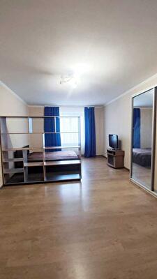 Киевская обл., Бориспольский район, с. Пролиски, Пролески, улица Поркова, 12