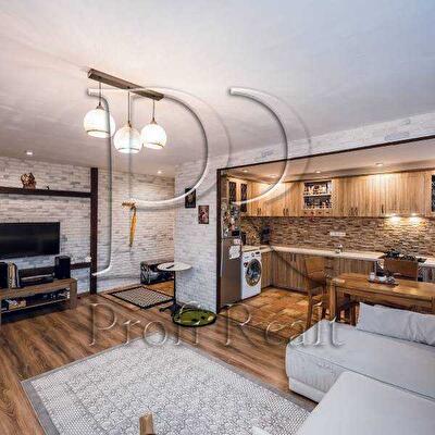 Київ, Шевельова Юрія вулиця, 49/20