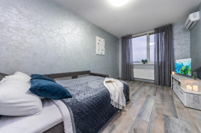 Київ, Правди просп., 41Д