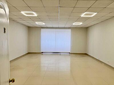 Вінниця, Лебединського вул., 34