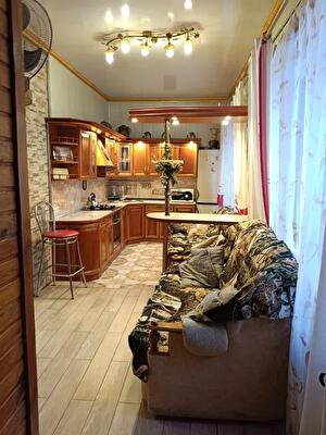 Київ, Почайнинська вул.