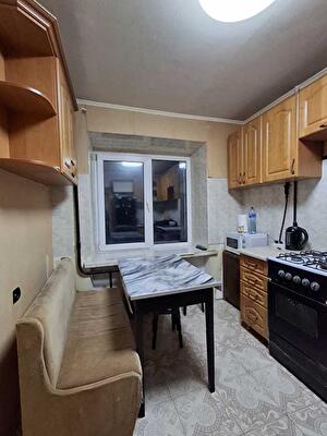 Київ, Лісовий просп., 5