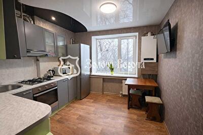 с. Тарасівка, Шевченка вул., 9, січня, 6