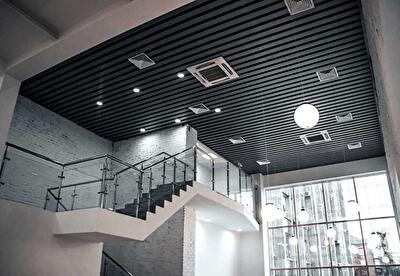 Київ, Євгена Сверстюка вул., 11б