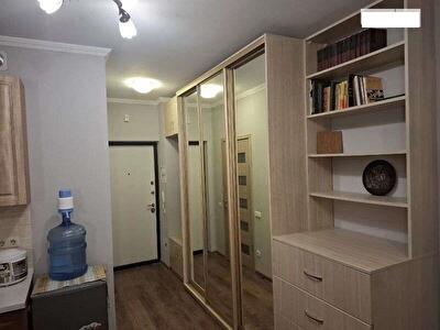 Соборності просп., 17 К2, К2