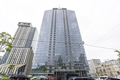 Киев, Спортивная пл., 1А