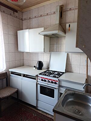 Рибалка вул., 10