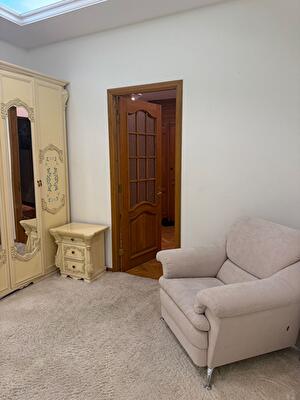 Київ, Хрещатик вул., 15