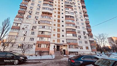 Оболонська наб., Владимира Ивасюка пр. 39Б