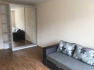 Київ, Маршала Конєва вул., 5д