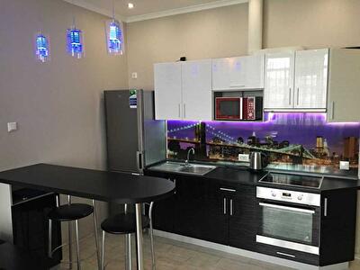 Жилянська вул., 118