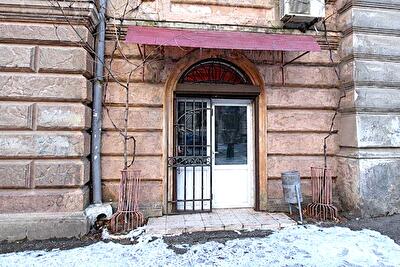 Пастера вул., 23