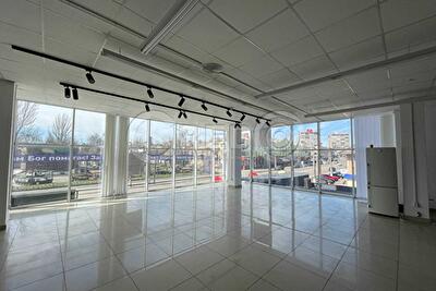 Днепропетровская обл., Криворожский район, г. Кривой рог, Металлургов просп.