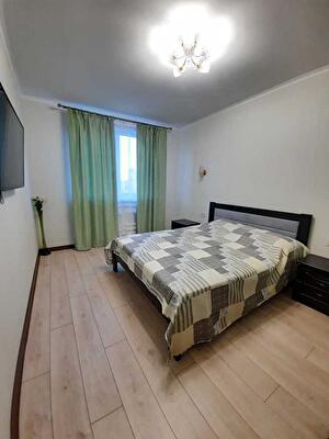 Ревуцького вул., 40В