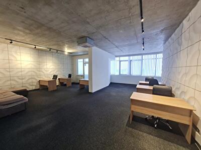 Киев, Никольско-Слободская ул., 1А