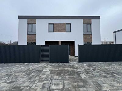 г. Буча, Іннели Огнєвої, 12