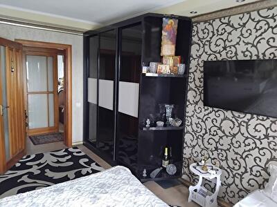 Шолом-Алейхема вул., 16