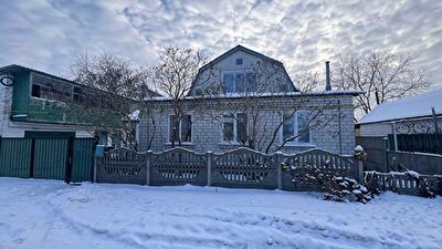 Киевская обл., Броварской район, пгт Калиновка, Центральна