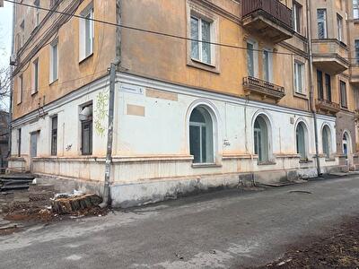 Днепропетровская обл., Криворожский район, г. Кривой рог, Петра Калнышевского ул.