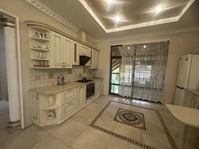 Киев, Кирилла Осьмака ул.