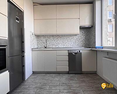 Валерия Лобановского просп., 150Д