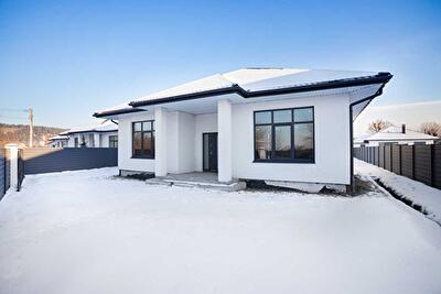 Киевская обл., Бориспольский район, с. Вишенки