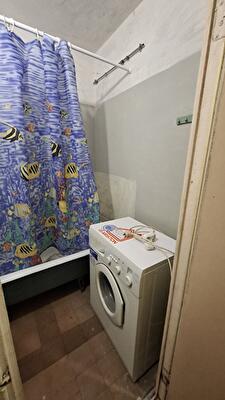 Николая Закревского ул., 5