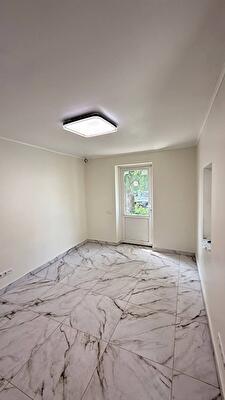 Ровно, Яворницкого ул., 42