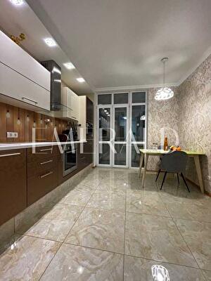 Киев, Вадима Гетьмана ул., 30Б