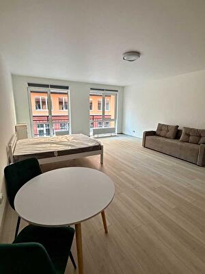 Київ, Глибочицька вул., 17