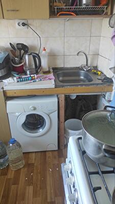 Киев, Ивана Миколайчука ул., 15