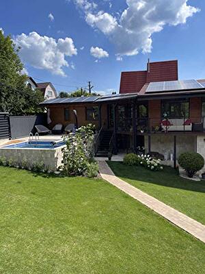 Киевская обл., Васильковский район, с. Хлепча, Лісова Поляна, 8