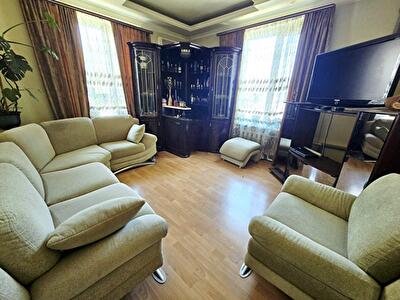 Днепр, Титова ул.