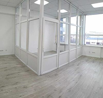 Киев, Евгения Сверстюка ул., 11Б