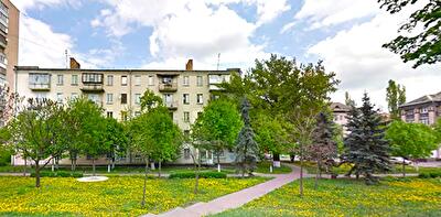 Киев, Вышгородская ул., 24