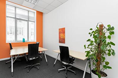 Київ, Миколи Грінченко вул., 4