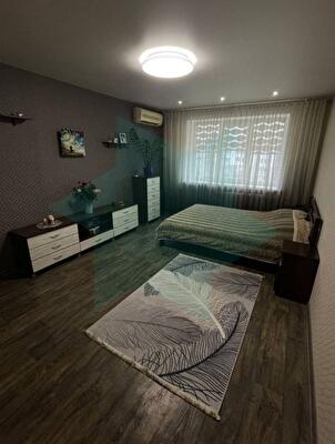 Семафорная ул.