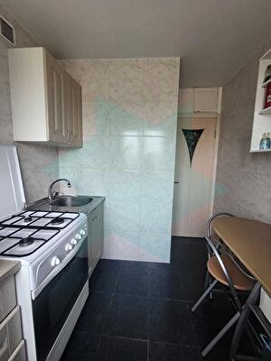 Дніпро, Осіння вул.