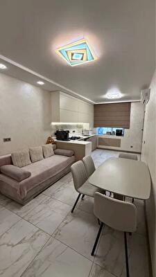 Дніпро, Набережна Перемоги вул., 44