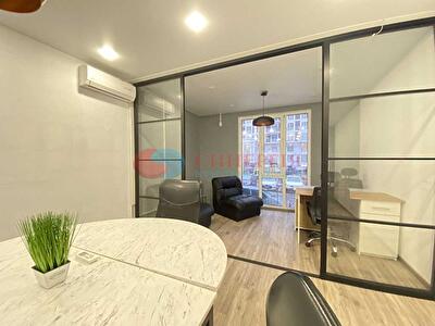 Михаила Максимовича ул., 24Б