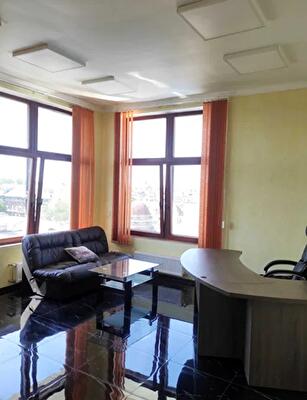 Греческая пл.